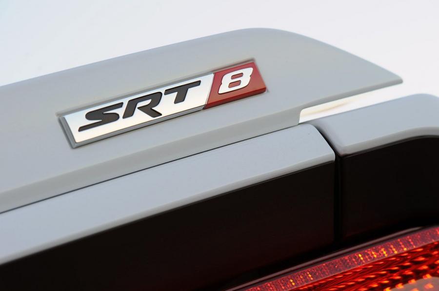  Dodge Challenger SRT8 392 2011 года  (фото 37 из 115)